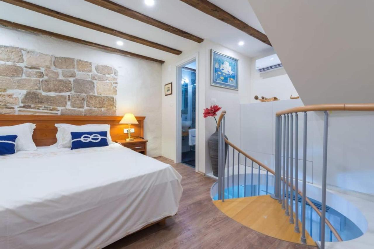 New La Barca Old Town Apartamento
